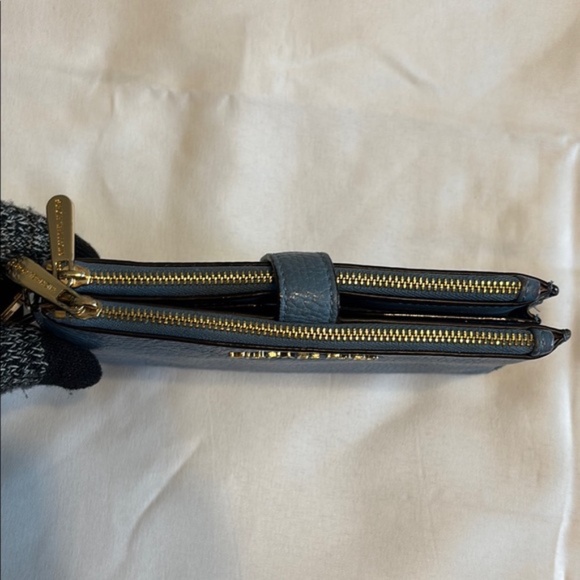 Michael Kors Wristlet Jet Set Travel Pebble Leather Continental Dark Chambray OS - Picture 7 of 16